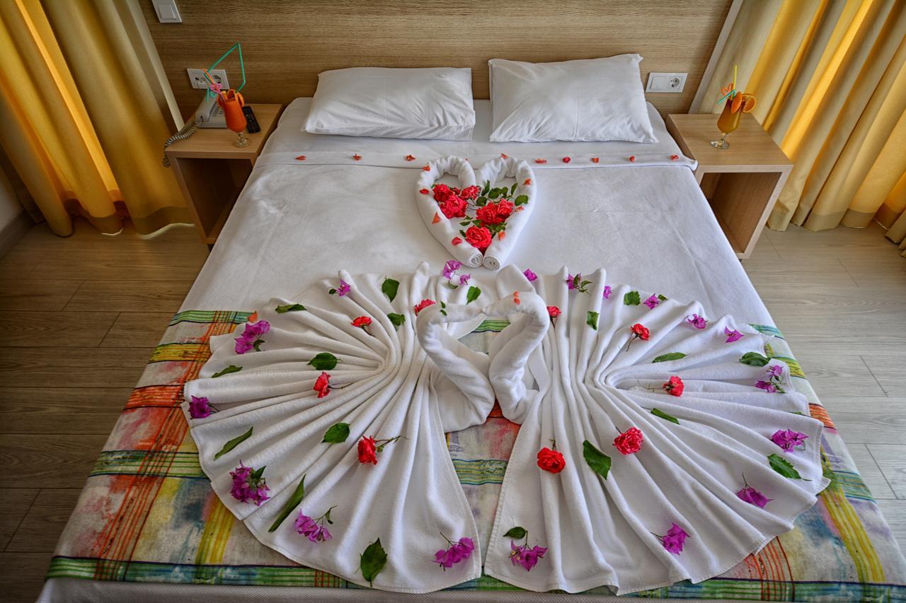 City Hotel Marmaris Bagian luar foto