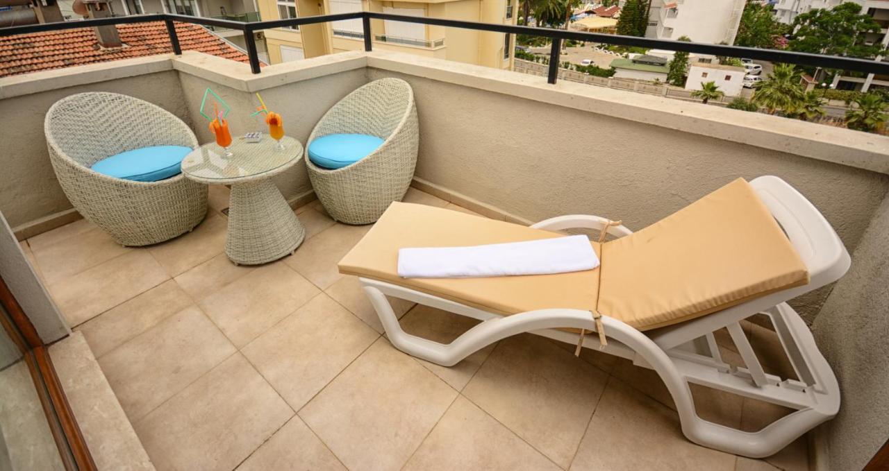 City Hotel Marmaris Bagian luar foto