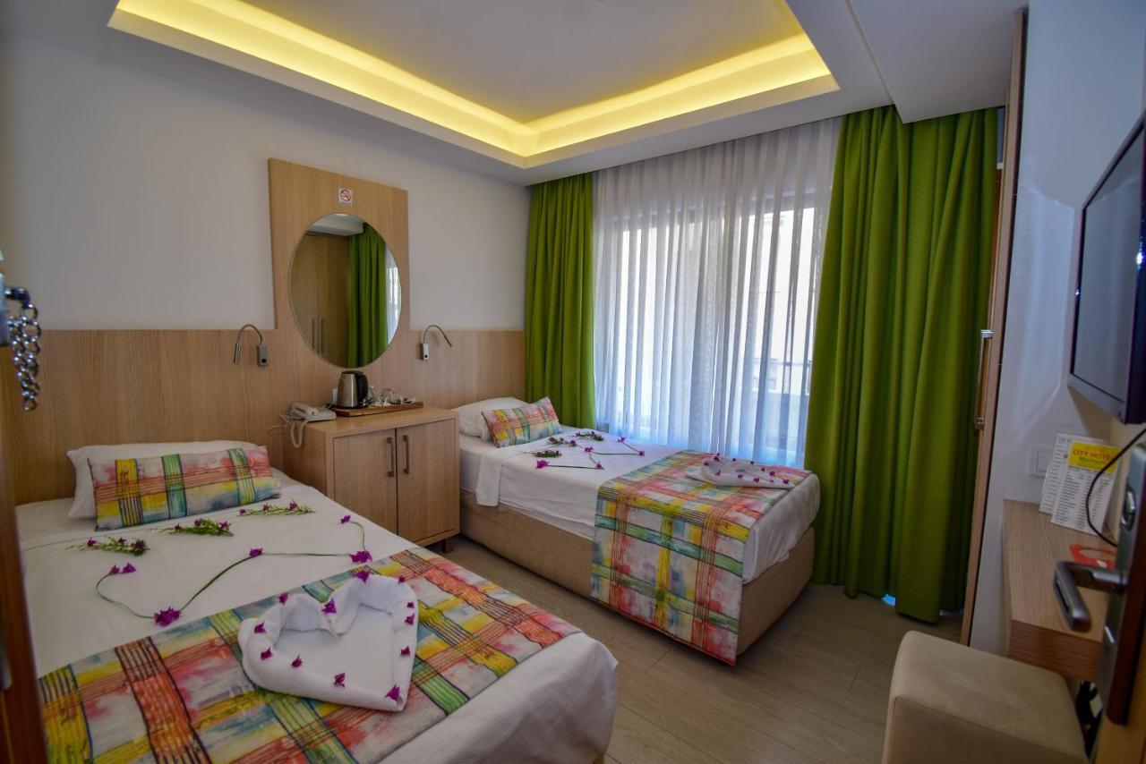 City Hotel Marmaris Bagian luar foto